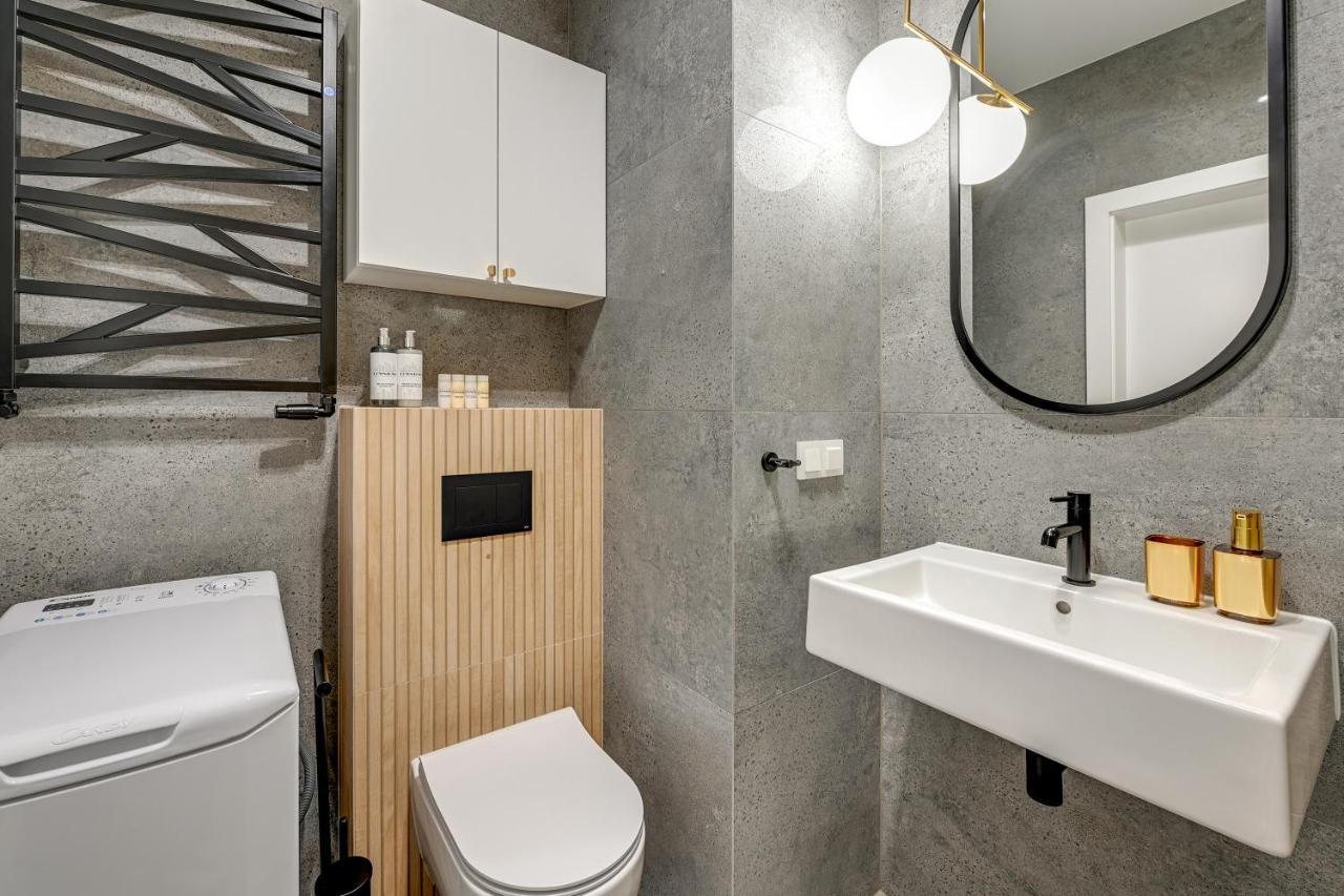 Gdynia Modern Tower & City View By Downtown Apartments Luaran gambar